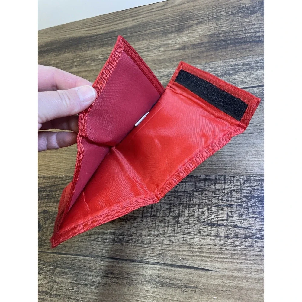 Nebraska Cornhuskers Huskers Tri-fold Men's Wallet Red Mesh Jersey Billfold